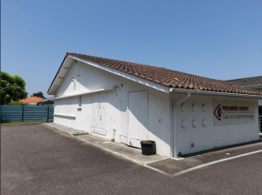 Locaux professionnels en Location à Le-haillan / 3 pièces 101m2